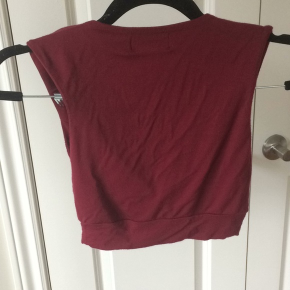 Wrap front maroon crop top - Picture 2 of 2